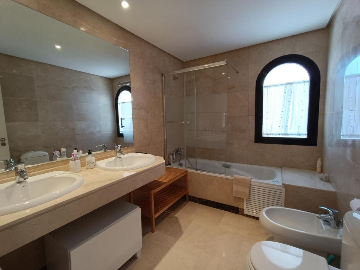 Amplio Apartamento En Portofino Alcaidesa Eksteriør bilde